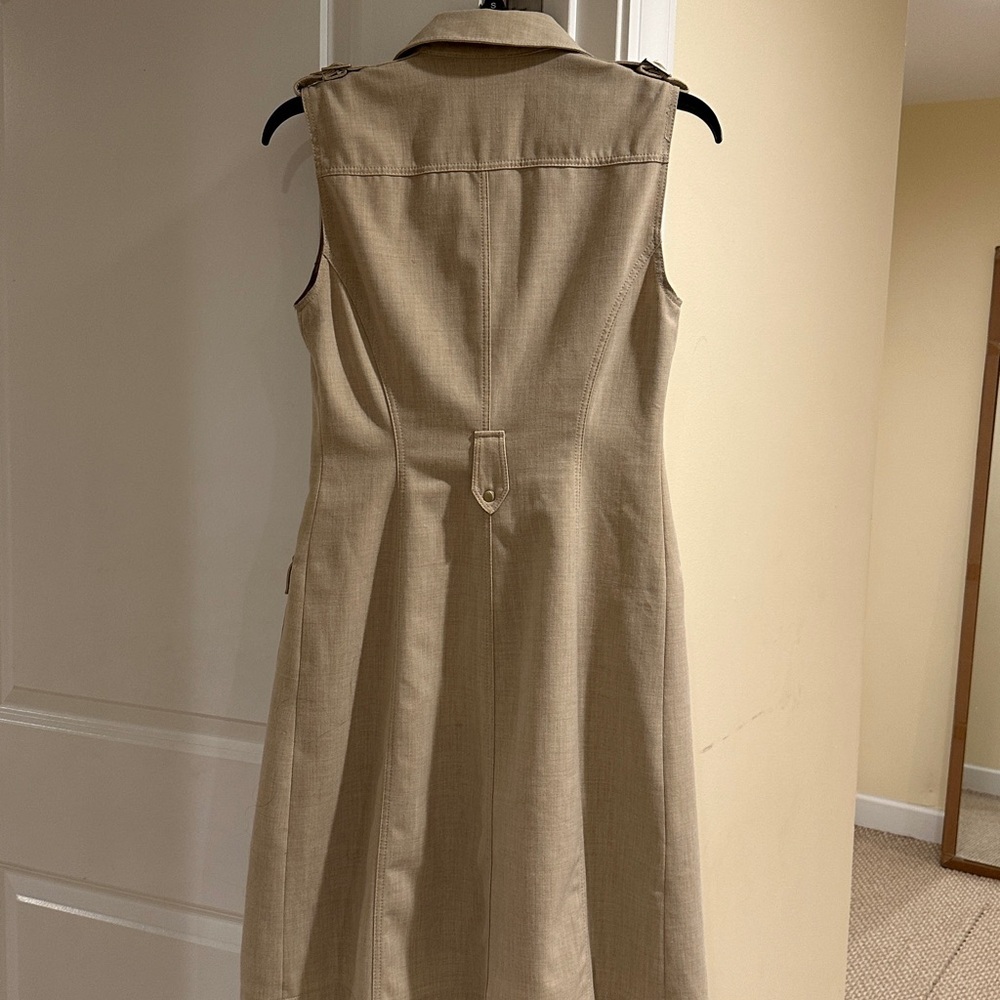Calvin Klein Beige Sleeveless Button-Front Utility Dress - Picture 5 of 8